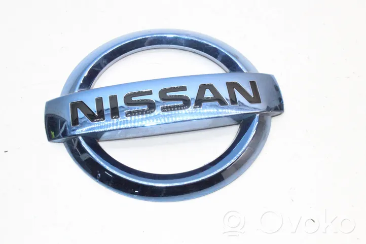 Nissan Leaf I (ZE0) Mostrina con logo/emblema della casa automobilistica 