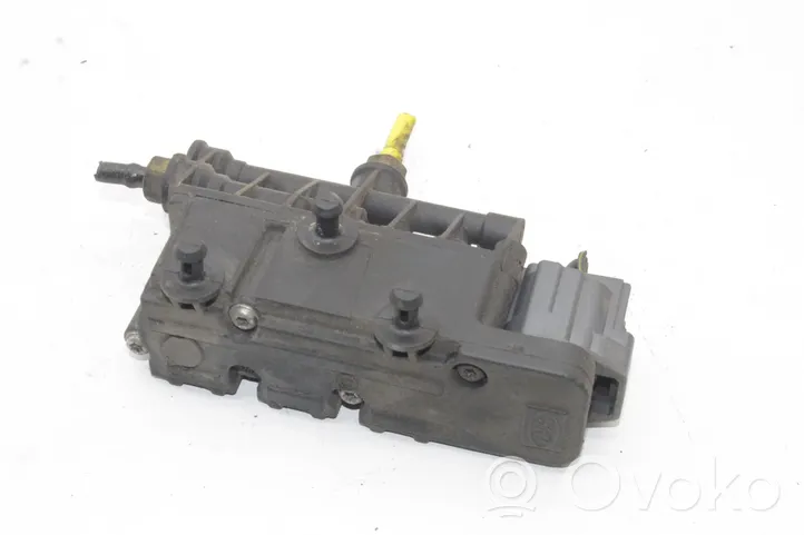 Land Rover Range Rover L322 Module de commande suspension pneumatique arrière RVH500050