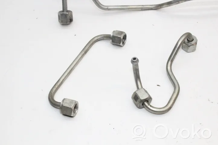 Subaru Outback (BS) Tuyau d'alimentation conduite de carburant 