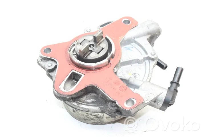 Ford Kuga I Pompe à vide 9673836180