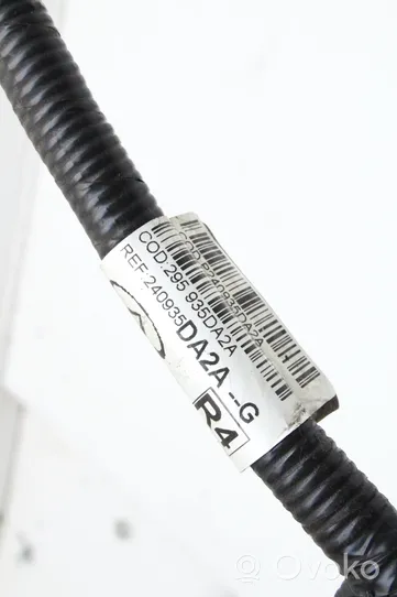 Infiniti Q30 Pysäköintitutkan anturi (PDC) 240935DA2A