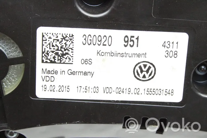 Volkswagen PASSAT B8 Komputer / Sterownik ECU i komplet kluczy 04L907309M