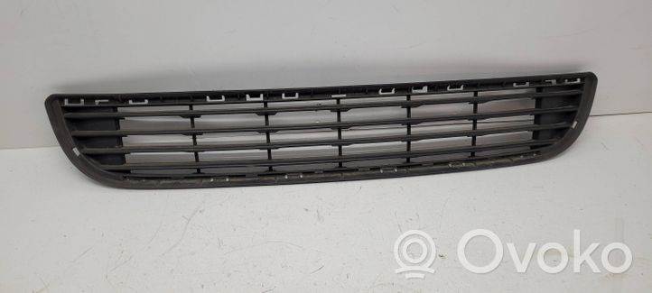 Peugeot Partner Grille inférieure de pare-chocs avant P0014822