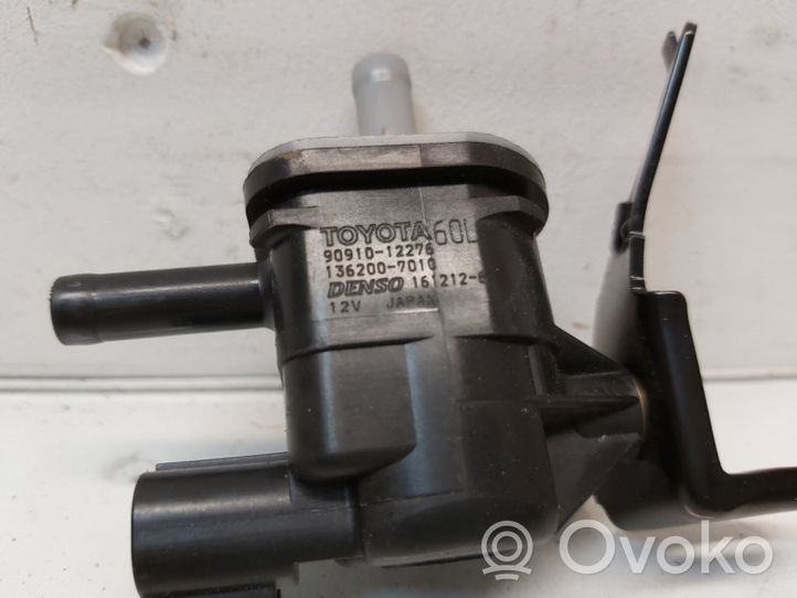 Toyota RAV 4 (XA40) Sensore di pressione 9091012276