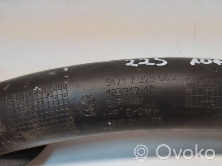 BMW 2 F45 Oro paėmimo kanalo detalė (-ės) 18331210