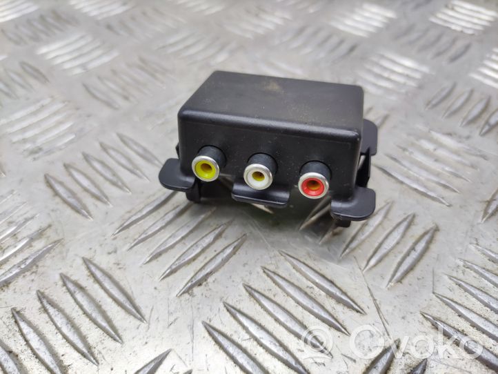 Citroen C5 Câble adaptateur AUX 9659681480