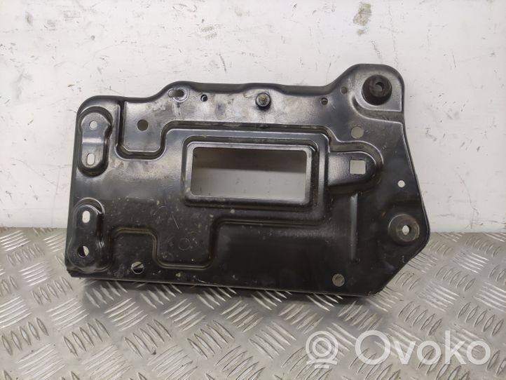 Mercedes-Benz A W176 Boîte de batterie A2466200018