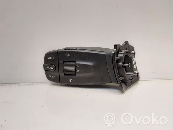 Seat Ibiza IV (6J,6P) Controllo multimediale autoradio 5J0959849