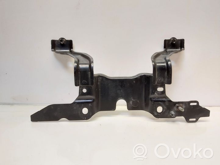 Mazda 6 Staffa del pannello di supporto del radiatore 