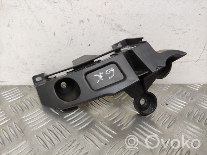 Citroen C3 Support de pare-chocs arrière 9813361280