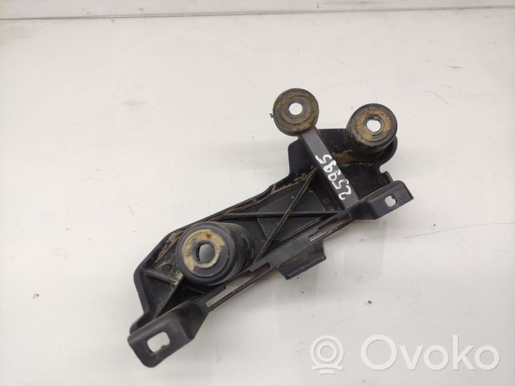 Citroen C3 Support de pare-chocs arrière 9813361280