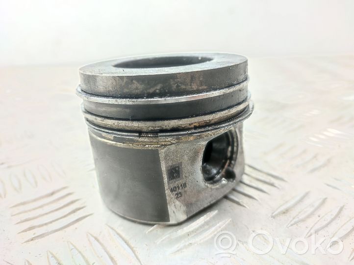 Toyota Verso Piston 4011623