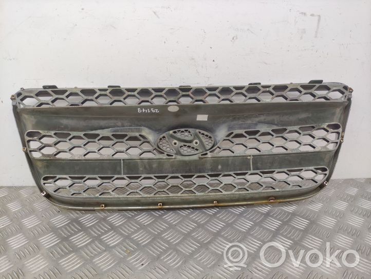 Hyundai Santa Fe Front bumper upper radiator grill 