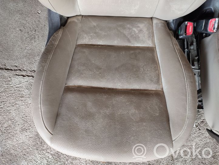 Hyundai Santa Fe Set di rivestimento sedili e portiere 