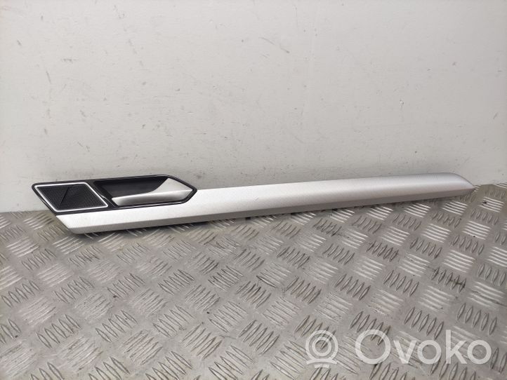 Volkswagen PASSAT B8 Baguette moulure de porte arrière 3G0867450