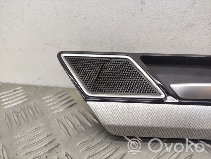 Volkswagen PASSAT B8 Baguette moulure de porte arrière 3G0867450