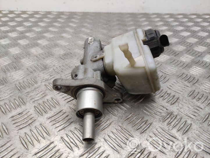 Volkswagen Touran II Master brake cylinder 1K1611301D