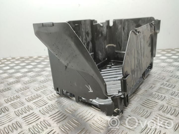 Mercedes-Benz A W176 Support boîte de batterie A2465460078