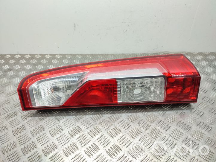 Renault Master III Lampa tylna 