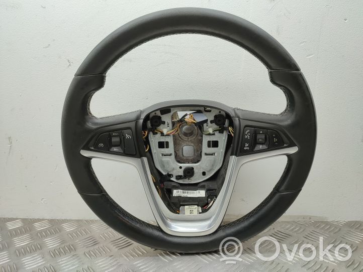 Opel Meriva B Ohjauspyörä 13351025