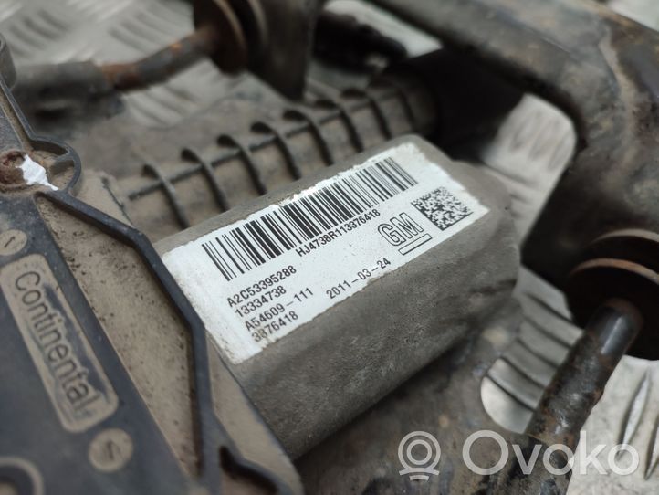 Opel Meriva B Modulo di controllo del freno a mano 13334738