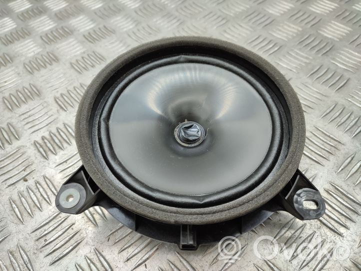 Toyota RAV 4 (XA50) Rear door speaker 861601A210