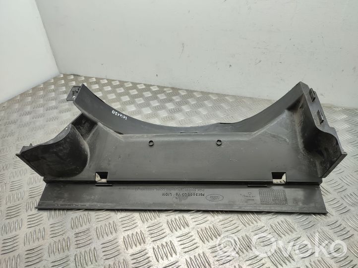 Land Rover Discovery 3 - LR3 Garniture de radiateur PGK500085