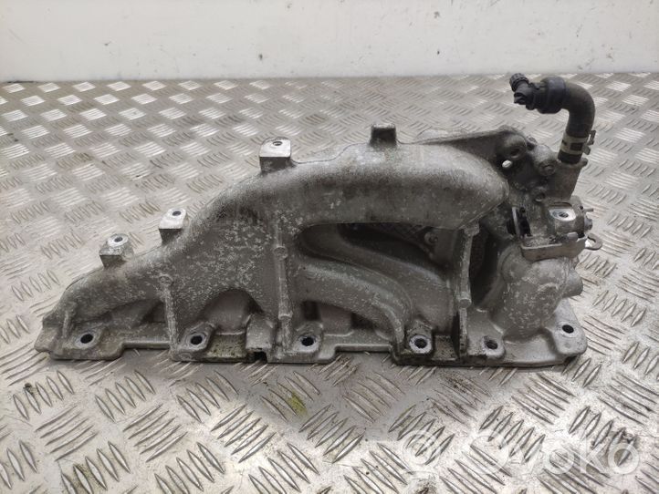 Nissan X-Trail T32 Exhaust manifold 140033370R