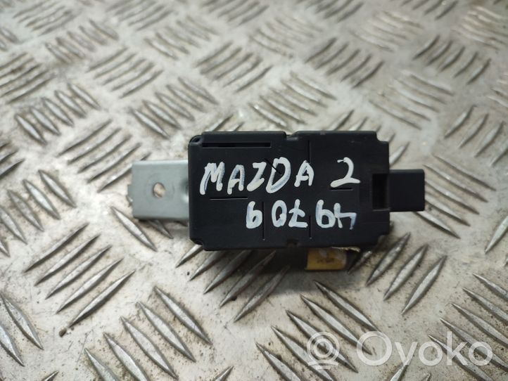 Mazda 2 Autres unités de commande / modules DH55675DZB