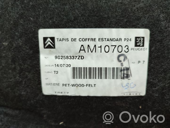 Peugeot 2008 II Tavaratilan pohjan tekstiilimatto 98258337ZD