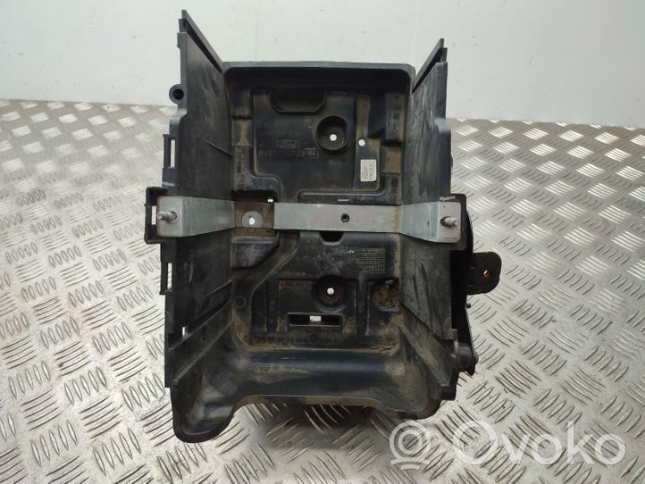 Ford B-MAX Bandeja para la caja de la batería 8V2110723BD