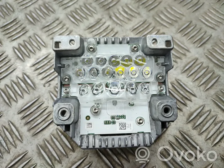 BMW 2 F45 Moduł sterujący statecznikiem LED 1305715322