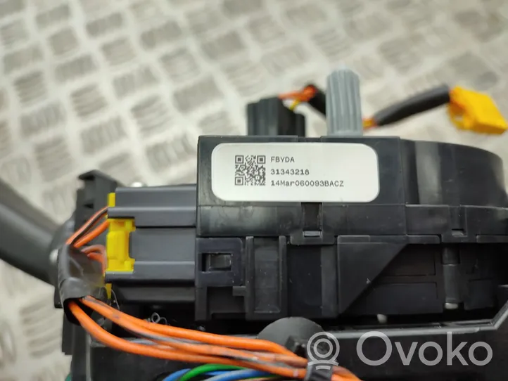 Volvo XC70 Wiper turn signal indicator stalk/switch 31313811