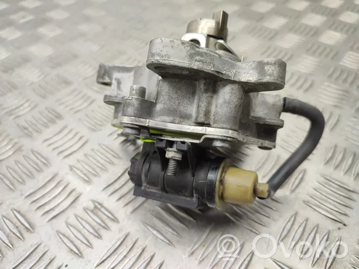 Ford B-MAX Vacuum pump CM5G2A451GB