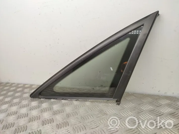 Audi A6 C7 Rear side window/glass 