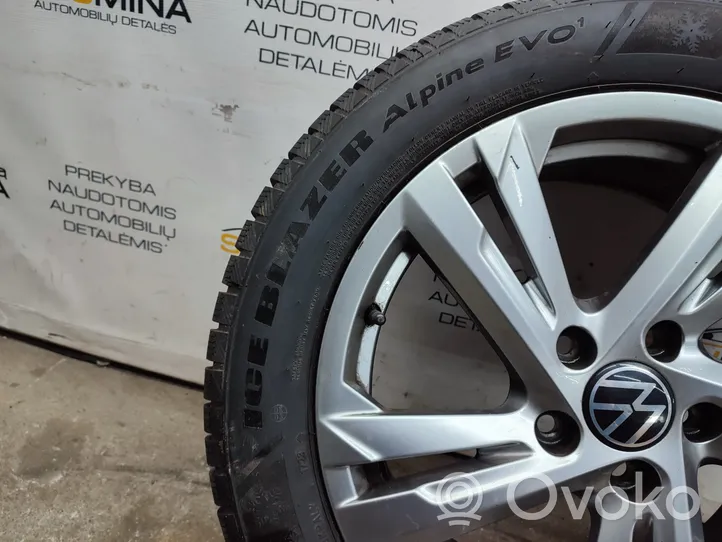 Volkswagen T-Roc R17 alloy rim 