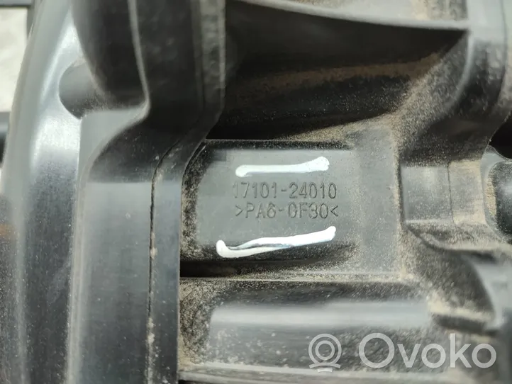 Toyota RAV 4 (XA50) Kolektor ssący 1710124010