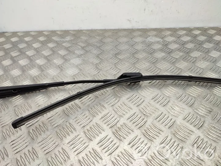 Volkswagen Tiguan Front wiper blade arm 5N1955409