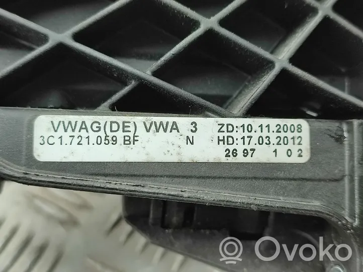 Volkswagen Tiguan Pedale della frizione 3C1721059BF