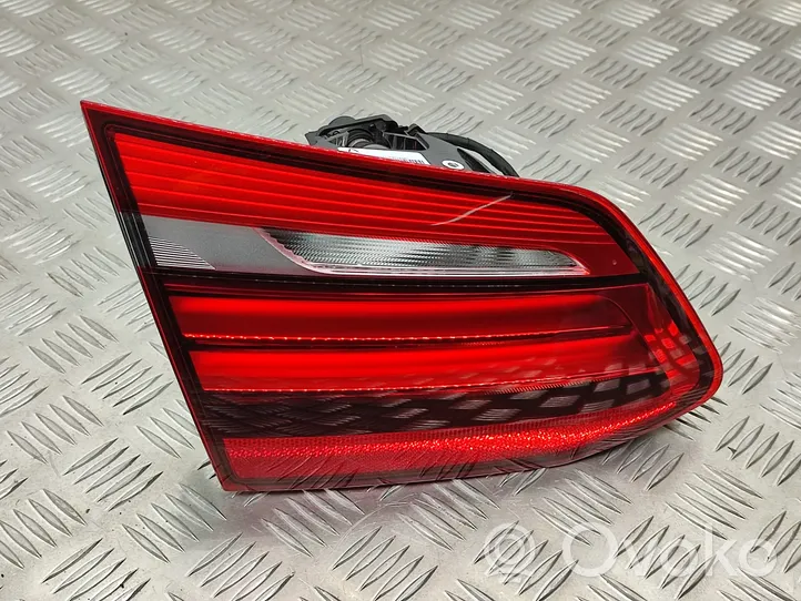 BMW 2 F45 Lampy tylnej klapy bagażnika 749134109