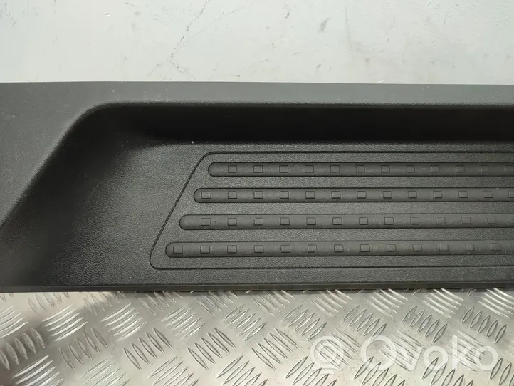 Volkswagen Transporter - Caravelle T6 Rear sill trim cover 7H0863725Q