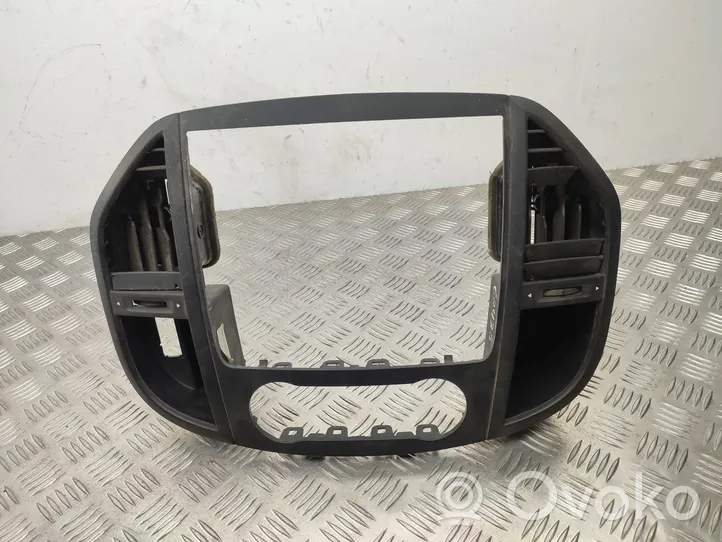 Mercedes-Benz Vito Viano W447 Griglia di ventilazione centrale cruscotto A4476890547