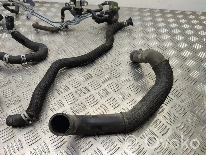 Infiniti Q50 Tuyau de liquide de refroidissement moteur 14056JK21A