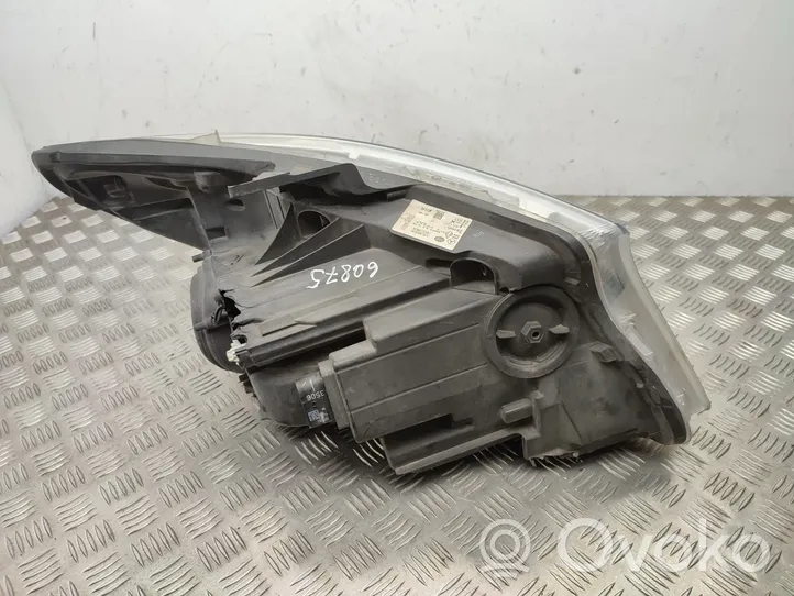 Mercedes-Benz Vito Viano W447 Lampa przednia A4479069700