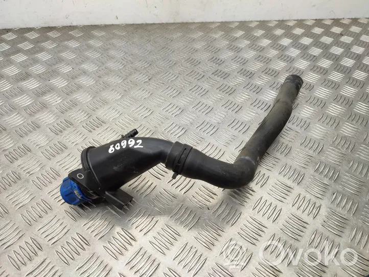 Mercedes-Benz Vito Viano W447 Tube de remplissage AdBlue A4474700426