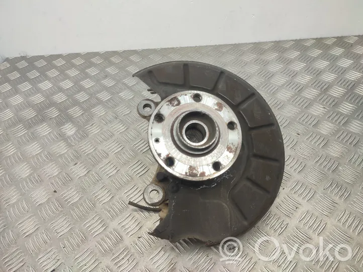 Volkswagen Caddy Front wheel hub 