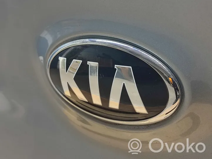 KIA Sportage Couvercle de coffre 