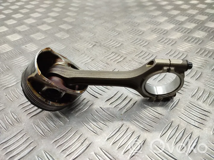 Suzuki Vitara (LY) Piston avec bielle 