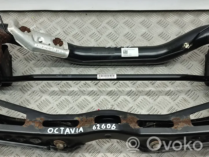 Skoda Octavia Mk3 (5E) Sottotelaio posteriore 5Q0505315H