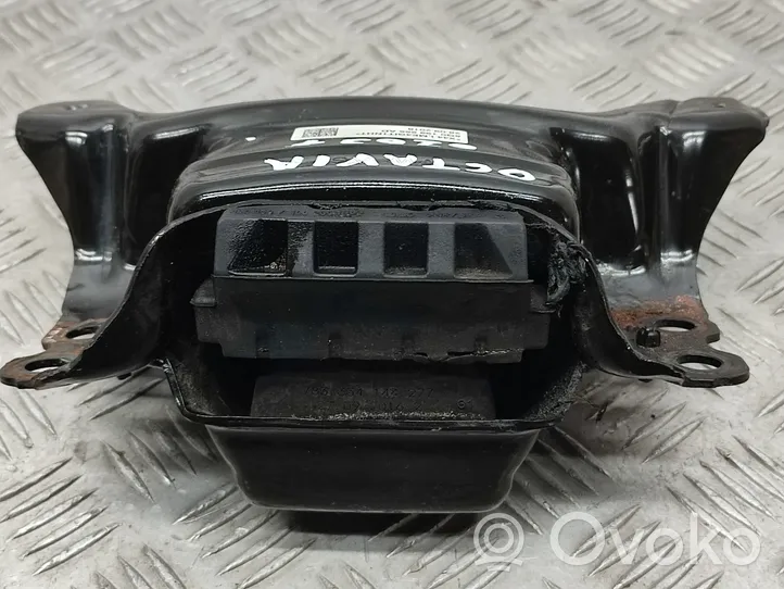 Skoda Octavia Mk3 (5E) Supporto di montaggio del motore 5Q0199555AD